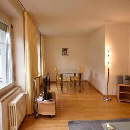 1br Near - Joy St3 R