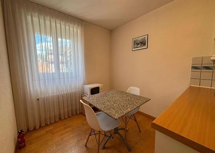 شقة 1br Near - Joy St3 R *