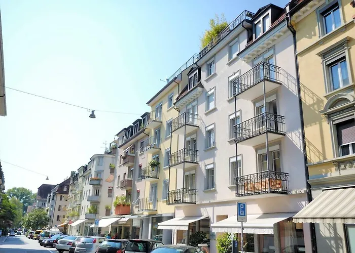 1br Near - Joy St3 R * زيورخ