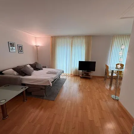 1br Near - Joy St3 R *